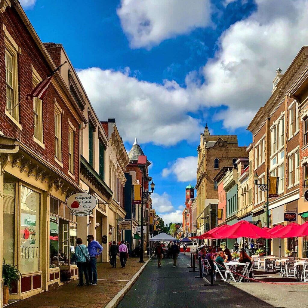 Downtown Satunton