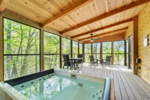  Deep Woods Cottage with tub.